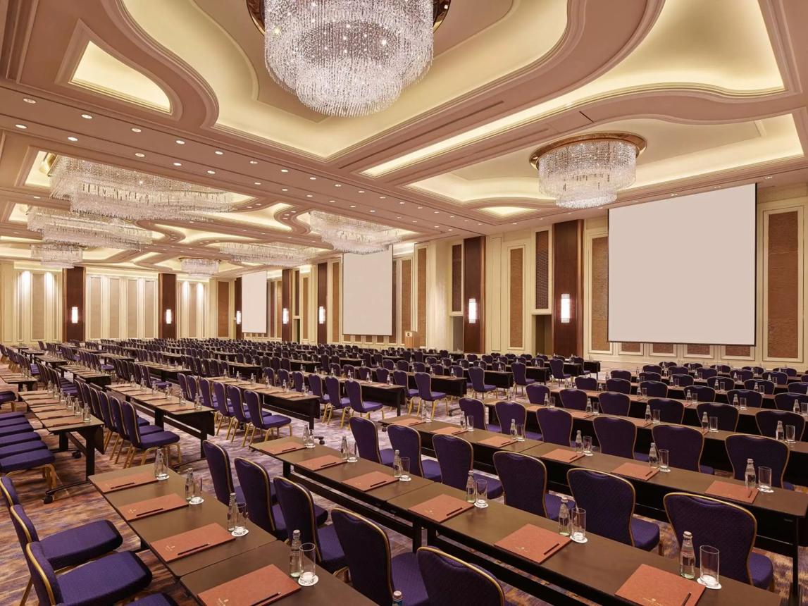Blue Sky Hotel Conference Centre
